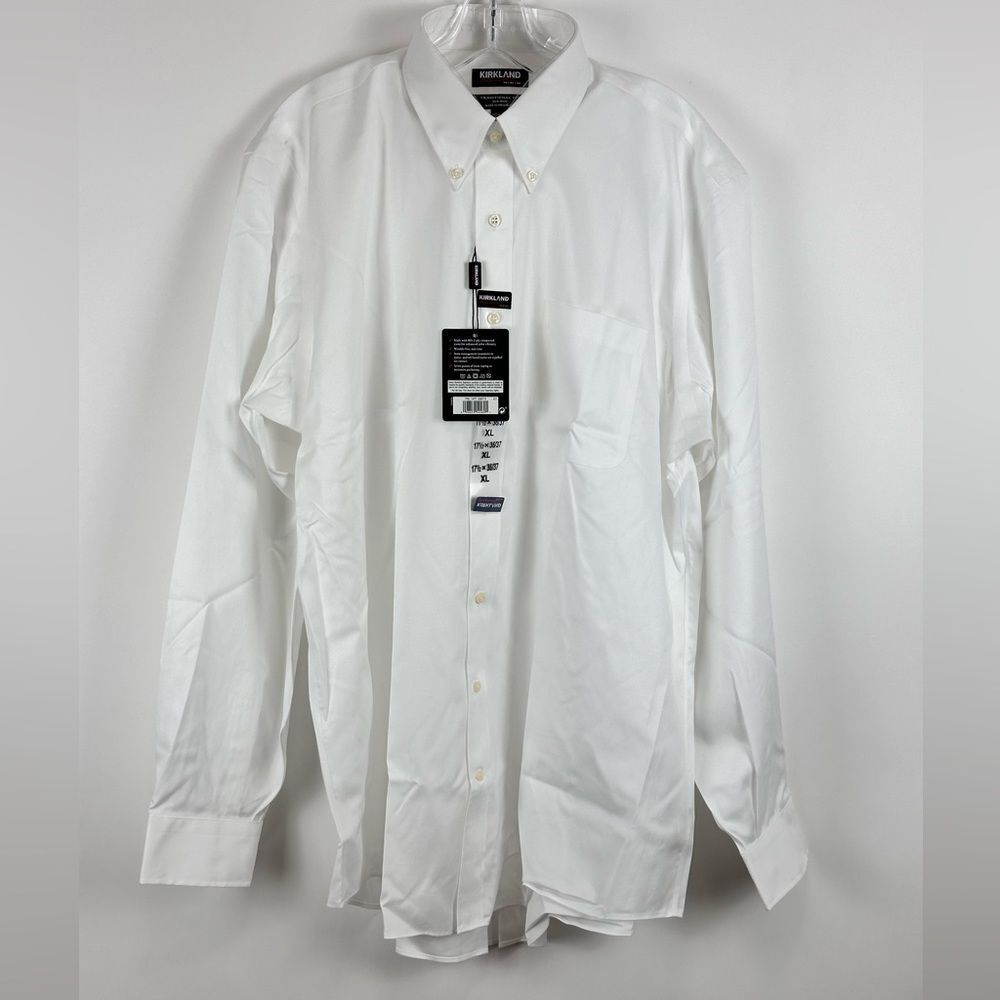 Men's Traditional Fit Non-Iron Casual Button Down Dress Shirt